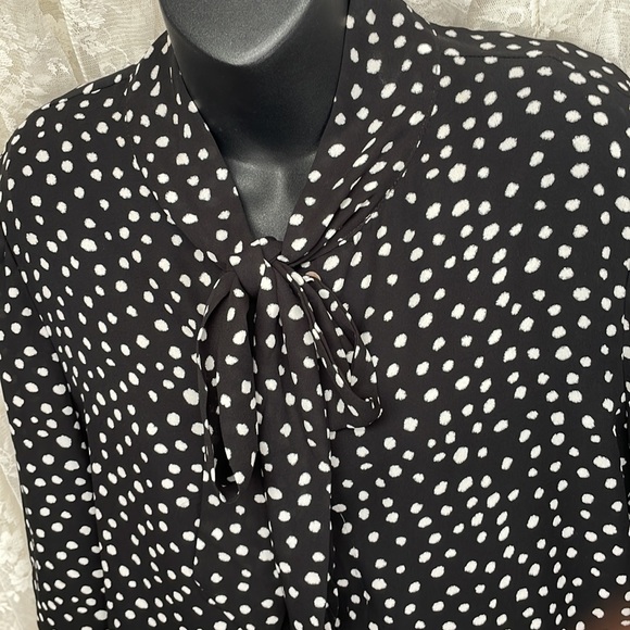 Polka Dots & Lightweight & Tie at Neck & Button Front  and Cuffs, - Picture 3 of 9